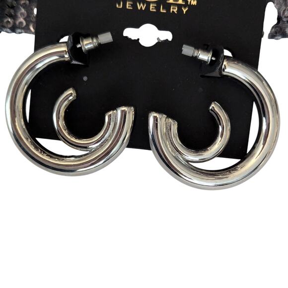 nOir Silver Chunky Earrings Double Hoop - Picture 4 of 4